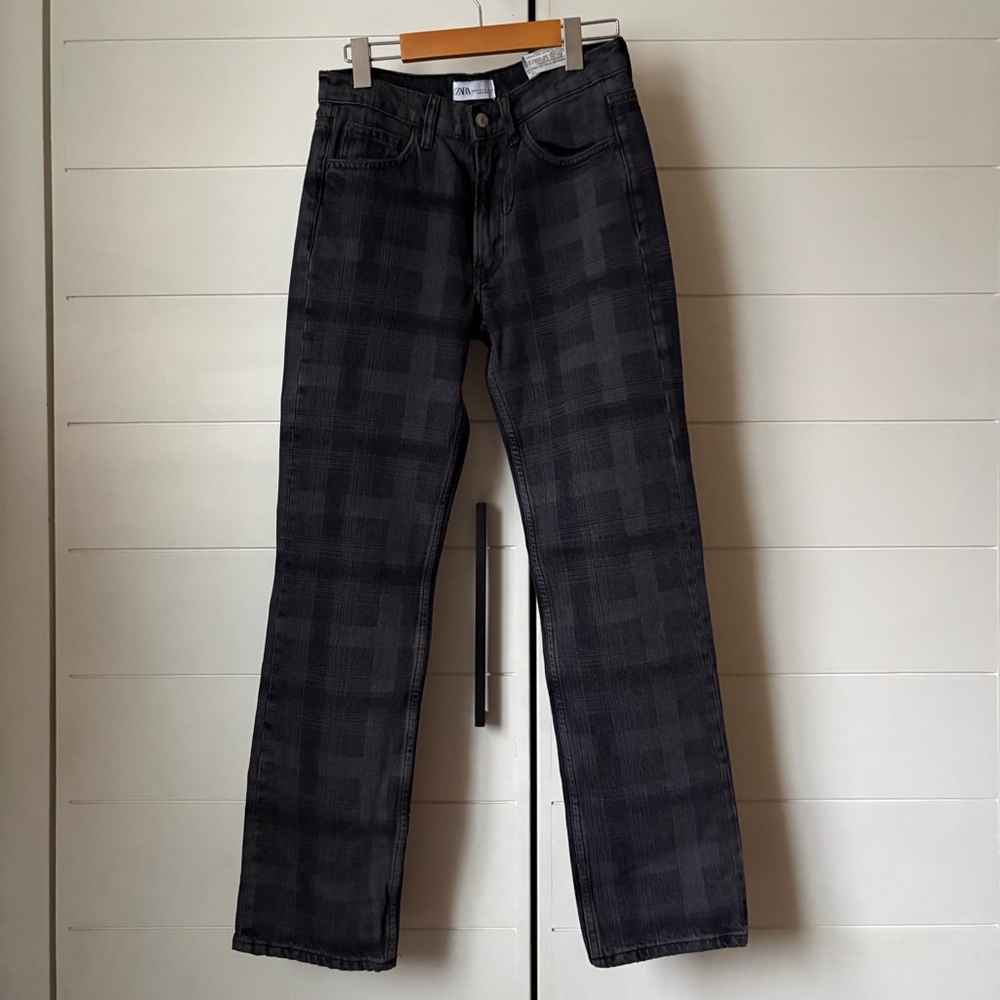 Zara Women’s Dark Gray Checkered Jeans